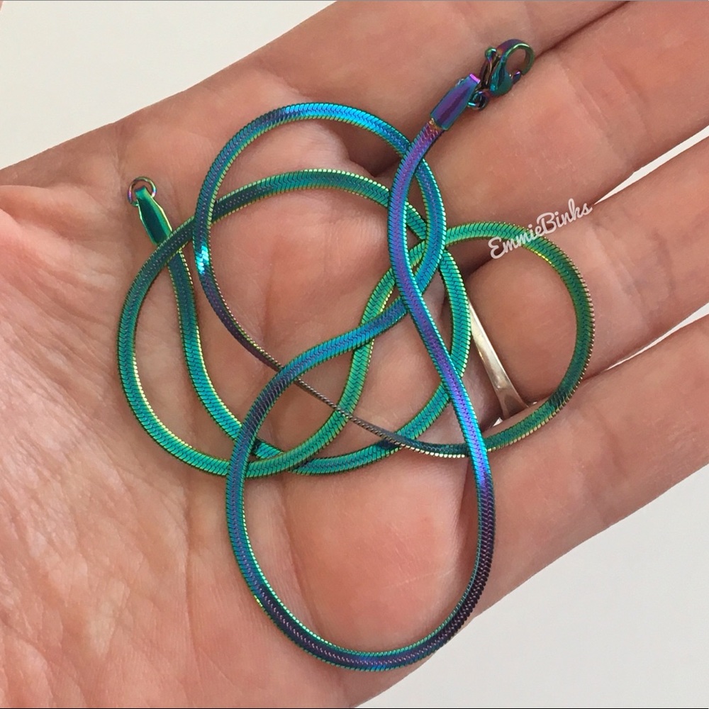New Minimalist Aura Iridescent Oil Slick Herringbone Chain Necklace Unisex - Picture 5 of 16